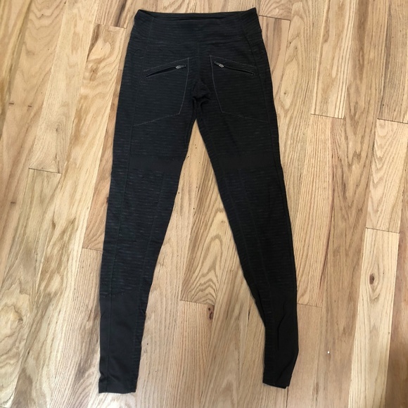 Lululemon Green Work It Out Pant Leggings - Picture 2 of 7